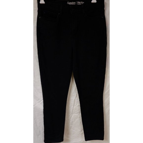 Signature Levis Strauss Womens Teens 8 Black High Rise Skinny Ankle Jeans 29x27 - Picture 1 of 10